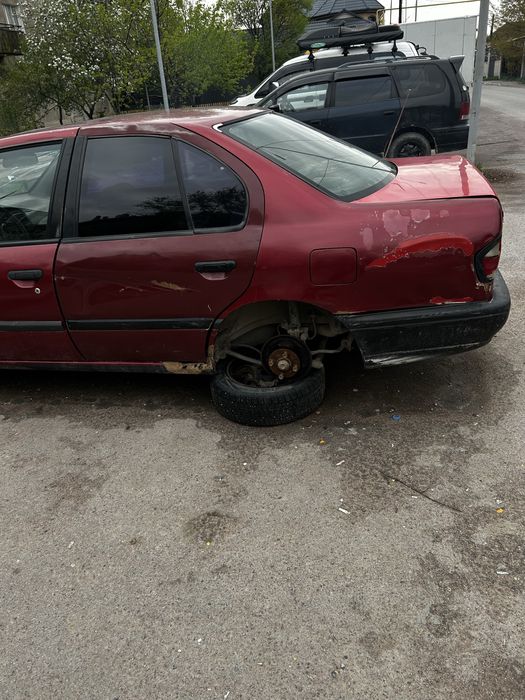 Nissan Primera p10