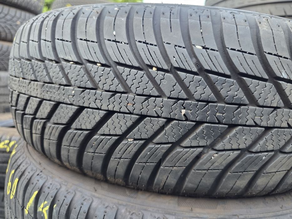 2бр Всесезонни гуми 185 60 15 - Nexen - DOT 2024