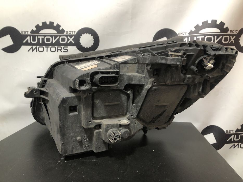 Far dreapta Mercedes Benz C Class W205 cod a2058200661