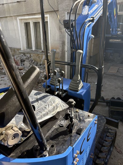 Мини багер 1тон ,,ЧИСТО НОВ" директно от продавача