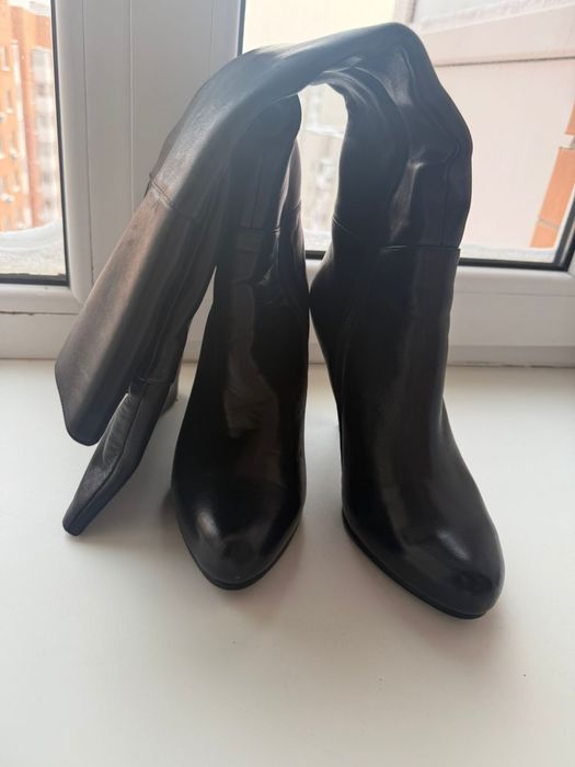 Продам сапоги женский