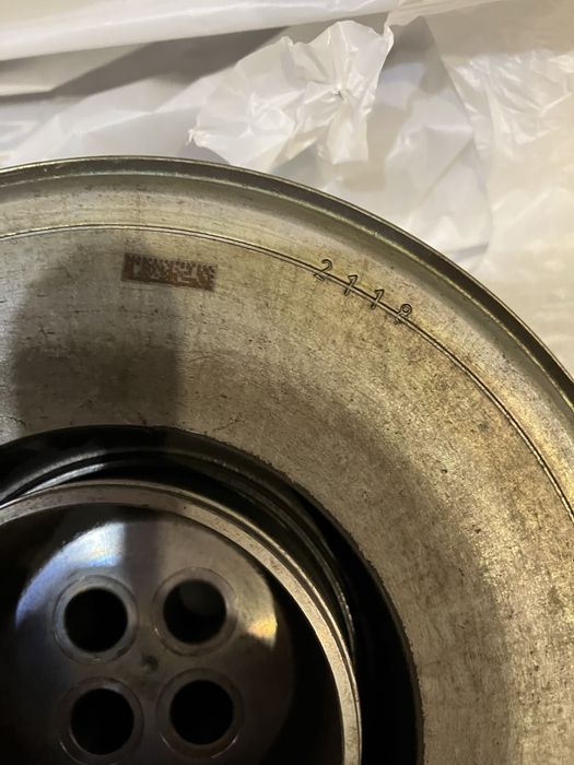 BMW f серия демпферна шайба