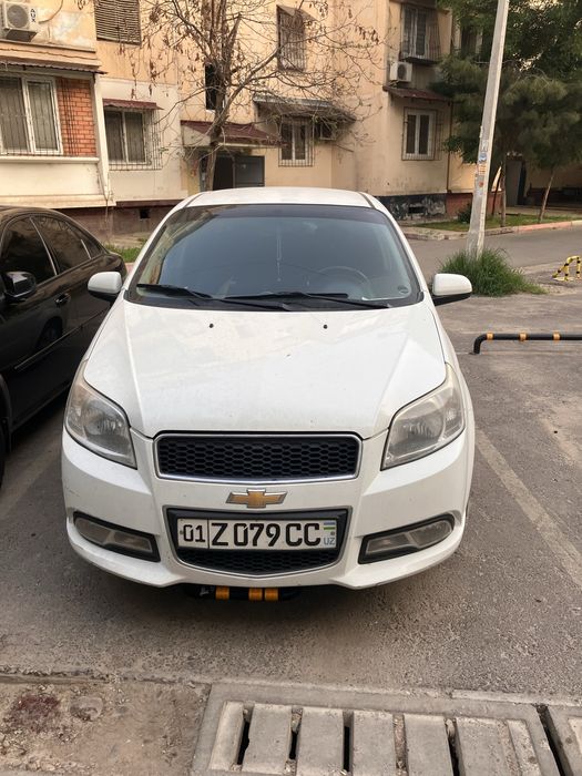 Sotiladi nexia 3 avtomat