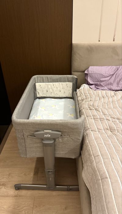 Продам манеж Joie Roomie Glide