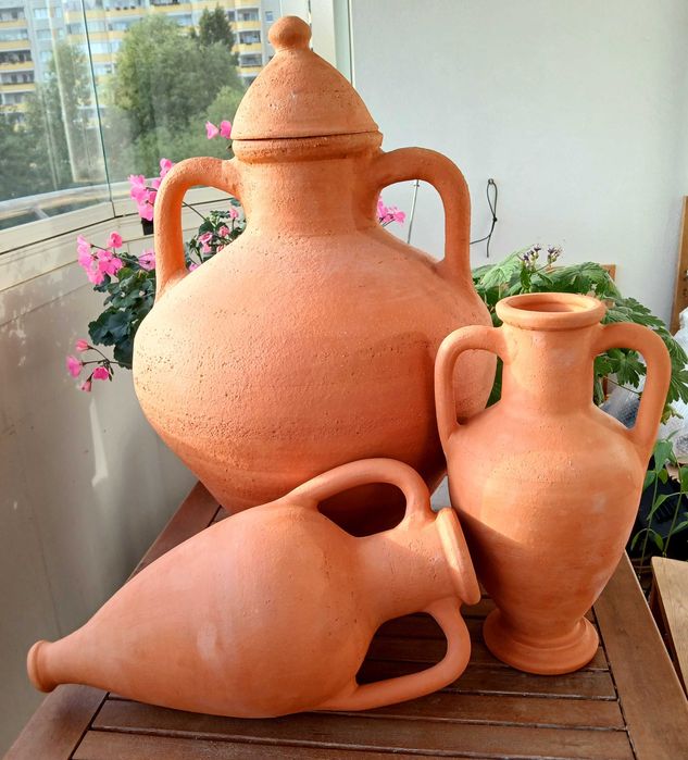 Амфори, Делви, Керамика античн форми