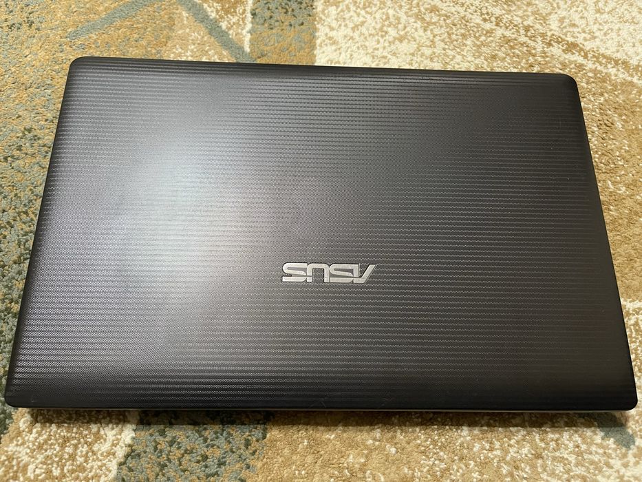 Asus ноутбук  продам