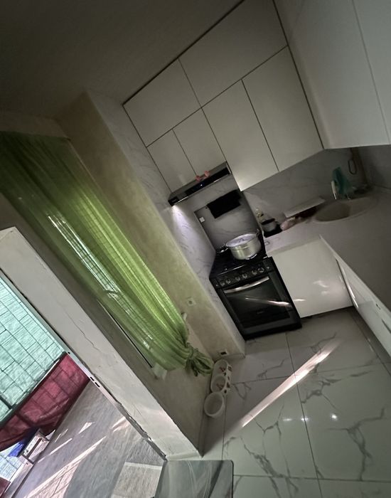 Код 884  Продаю 2/1/5 ком квартиру куйлюк массив 5