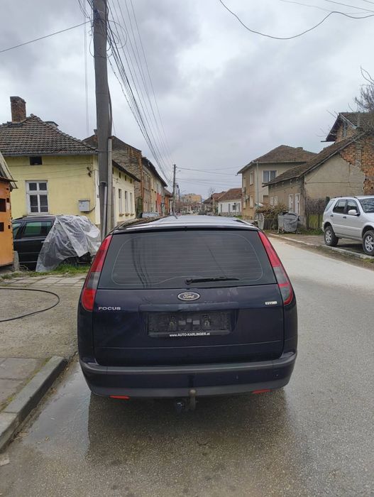 Ford focus 1.6tdci На части