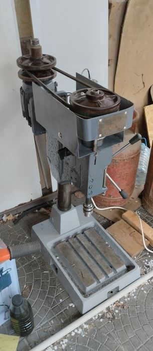 Сверлильный станок настольный