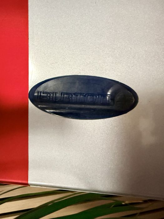 Placa snowboard Burton 156 cu legaturi in stare ft buna.