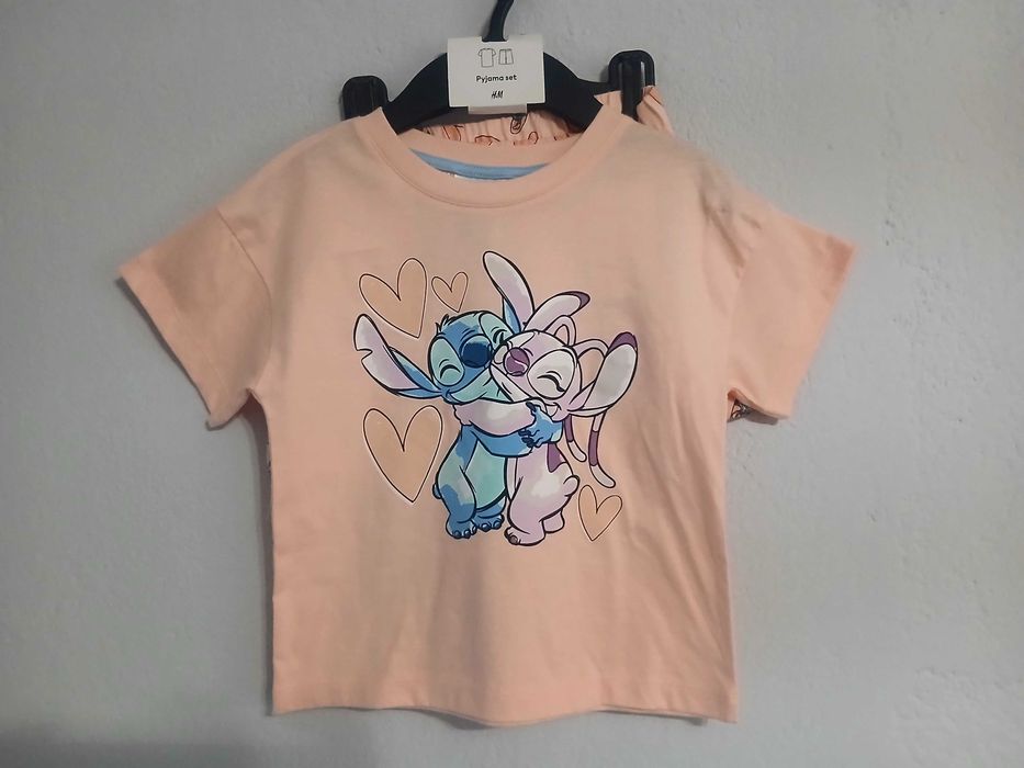 Нов детски комплект с етикет на H&M.