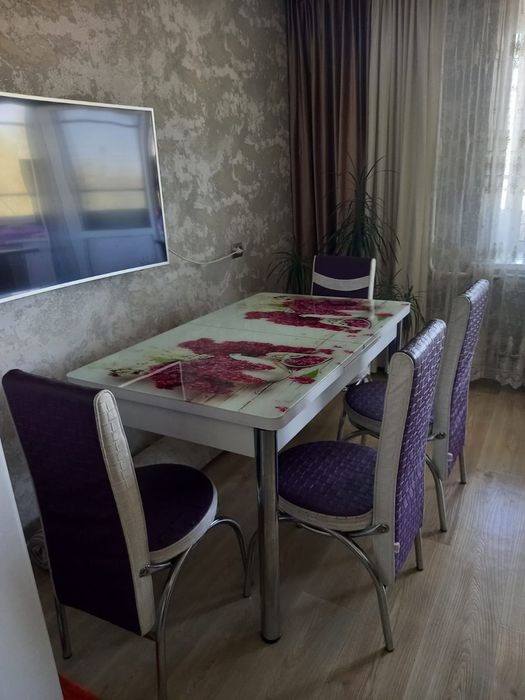 Продам стол в хорошем состоянии