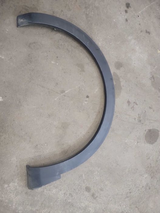 Предна лява вежда за peugeot 3008  mk2