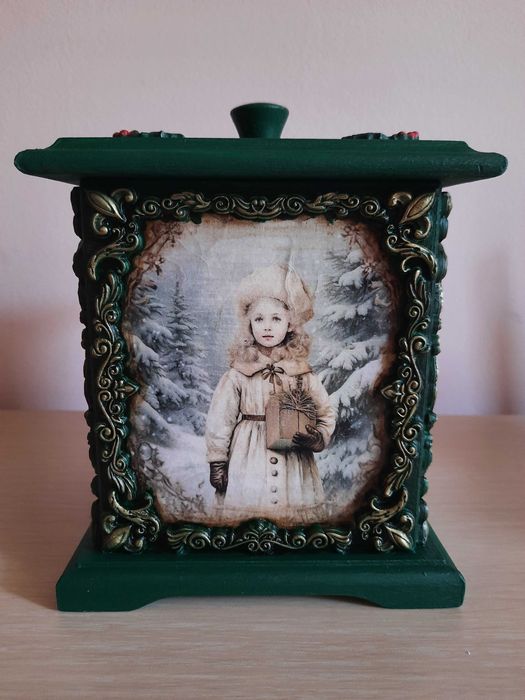 Cutie vintage Craciun, din lemn