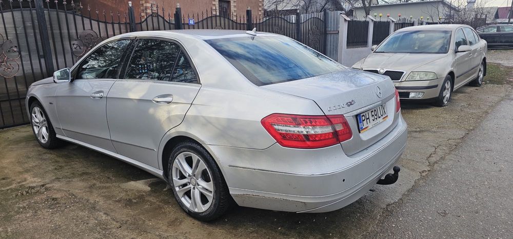 Mercedes Benz E220 CDI 2010