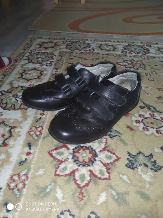 Детская обувь кросовки