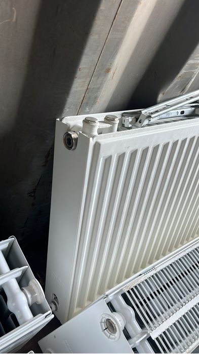 Продам панельные радиаторы, батареи