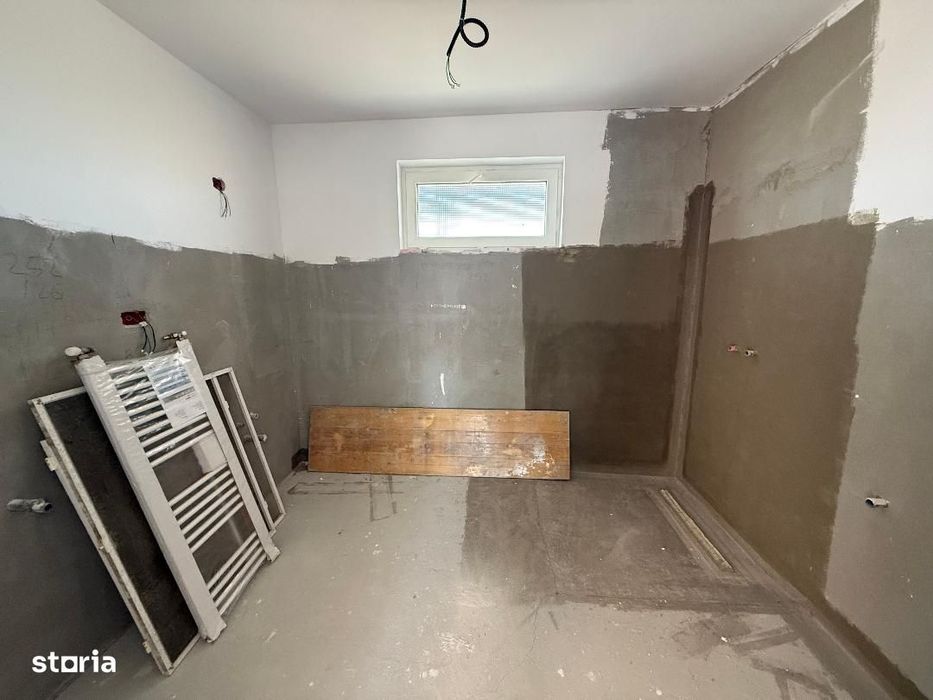 De vanzare Duplex situat in Barabant.
