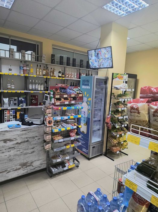 Дава се под наем Магазин в Варна, Възраждане 1 - 82 кв.м за 765 € - Снимка #14