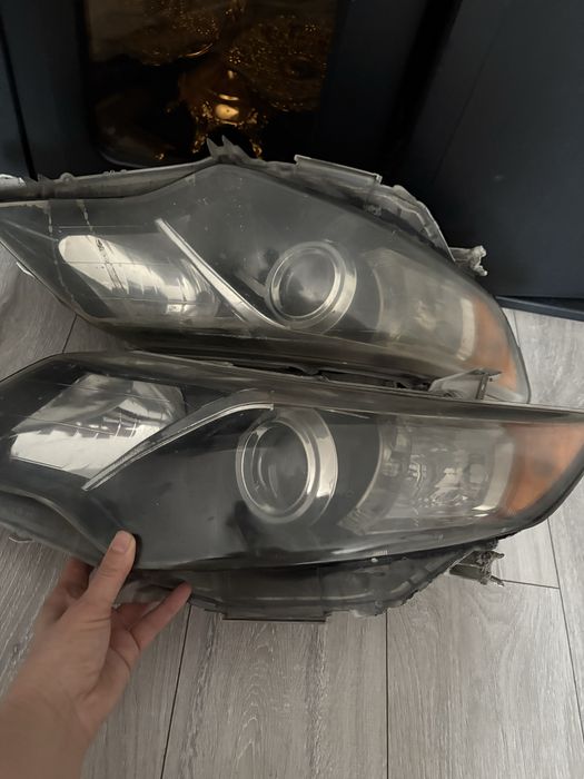 Фара для 50 камри