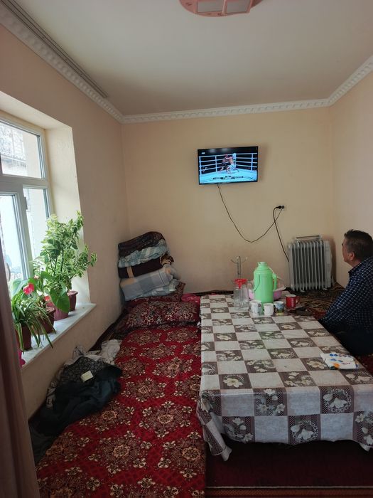 Уй сотилади холати яхши кучалар асфалт арентир корамурт пост