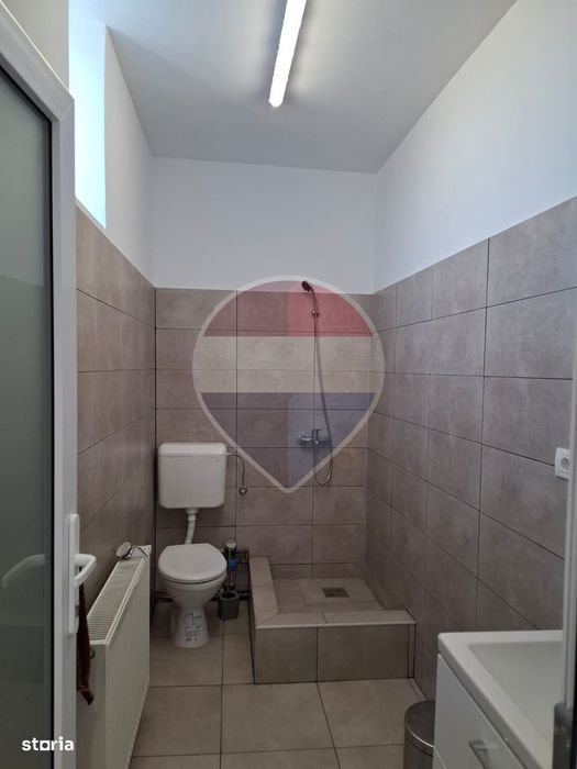 Spațiu comercial de 50mp de închiriat în zona Ultracentral - Vedere 5