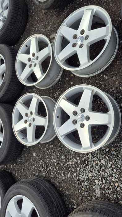 Оригинални джанти 5/114.3 Dodje Caliber 5x114.3