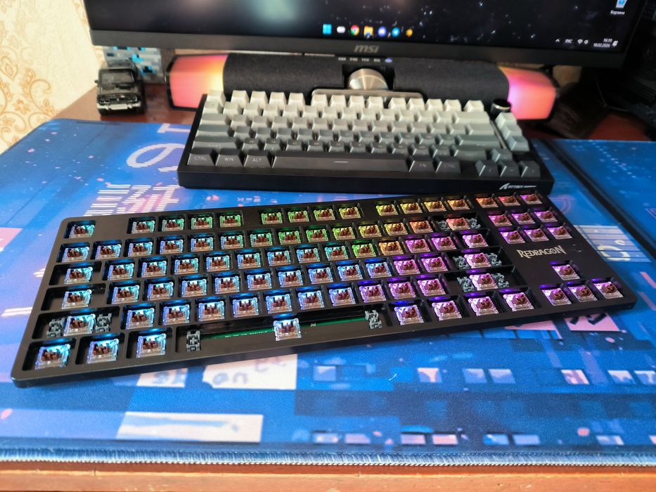 Redragon Anubis mechanical keyboard