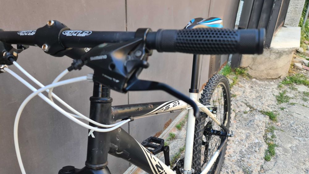 Алуминиево MTB колело Cube Analog 29" цола / инча с вилка Rockshox Recon и Shimano XT  Модел 2022г и X-Zite 26" цола инча с вилка Rockshox