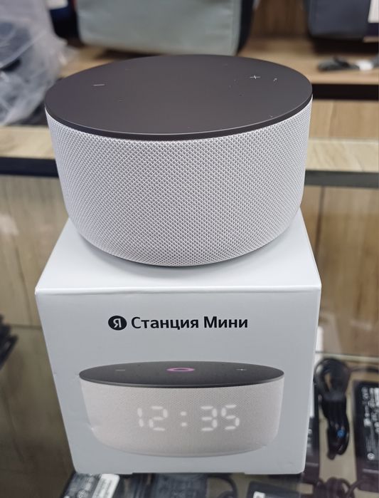 Абсолютно новая, запечатанна Яндекс станция мини3 колонка с Алисой.