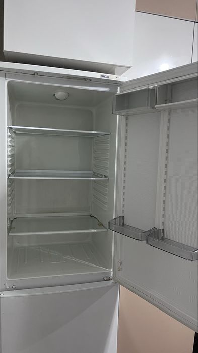 Холодильник усталаган