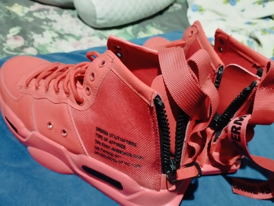Adidași unisex Super 42
