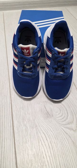 Adidasi Adidas originali marimea 26 jumatate ca noi