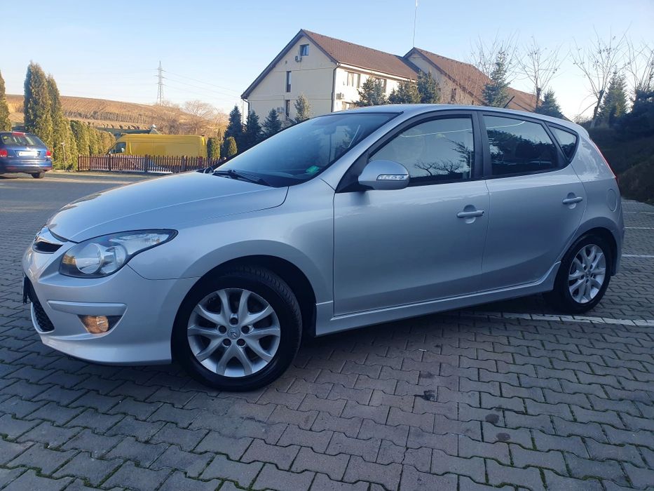 *Hyundai i30*2011*1.4benzina*109cai*euro5*piele*klimatronik*