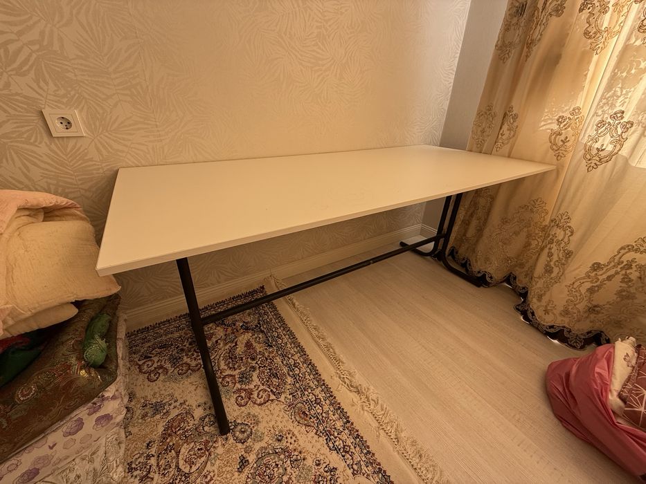 Ұзын стол сатылады