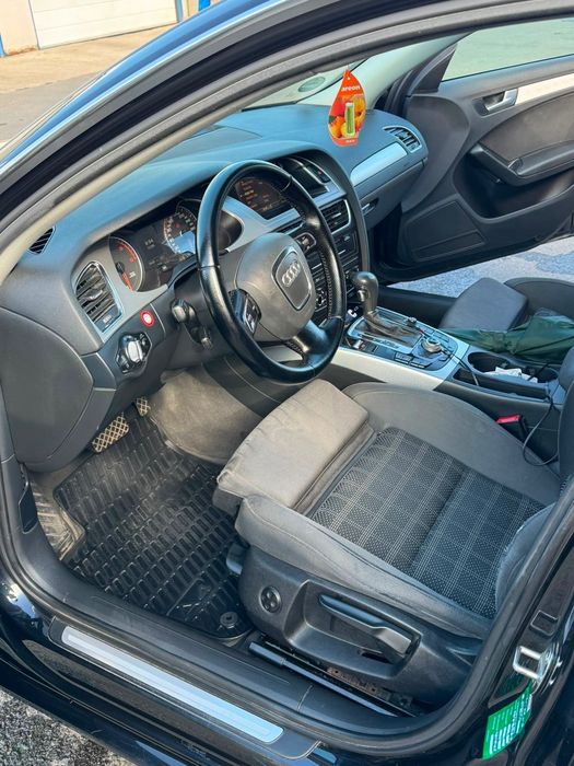 AUDI A4 2011 — imagine 2