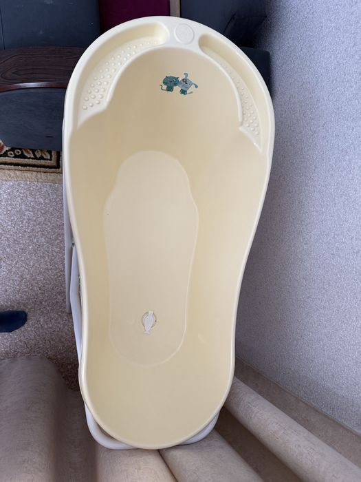 Ванночка с подставкой