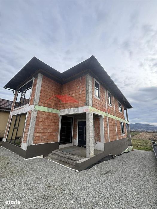 Casa P+E, Cristestii Ciceului
