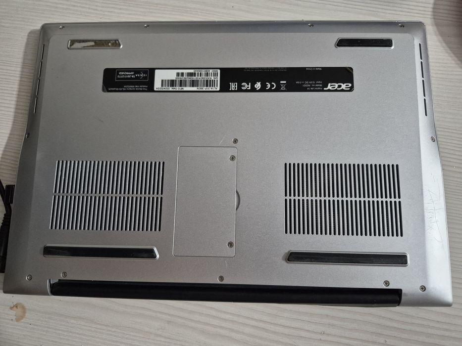 Обмен acer lite 14 512 гб