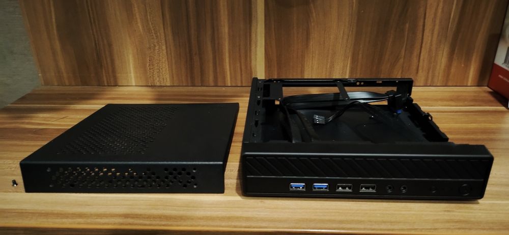 Кутия Akasa Cypher MX3 Thin Mini-ITX