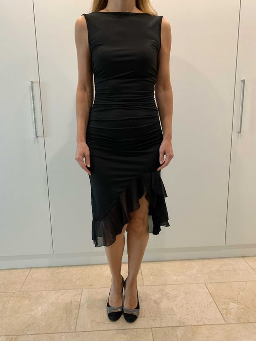 Черна рокля от ликра