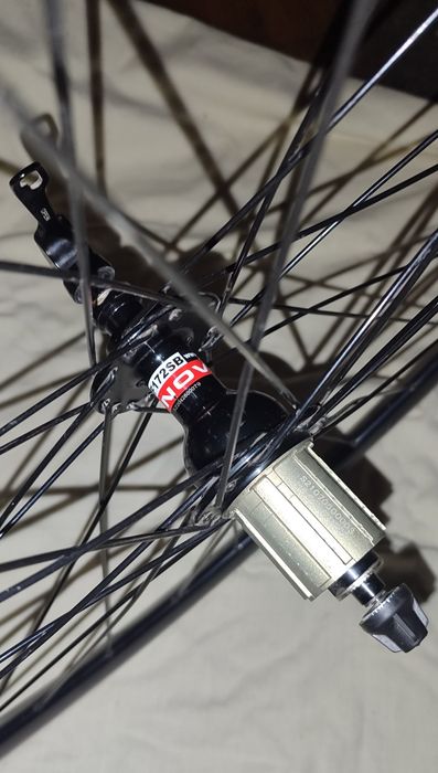 Шоссейные колеса Novatec