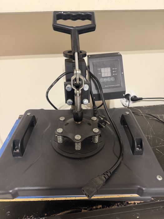 2 бр Термопреси.