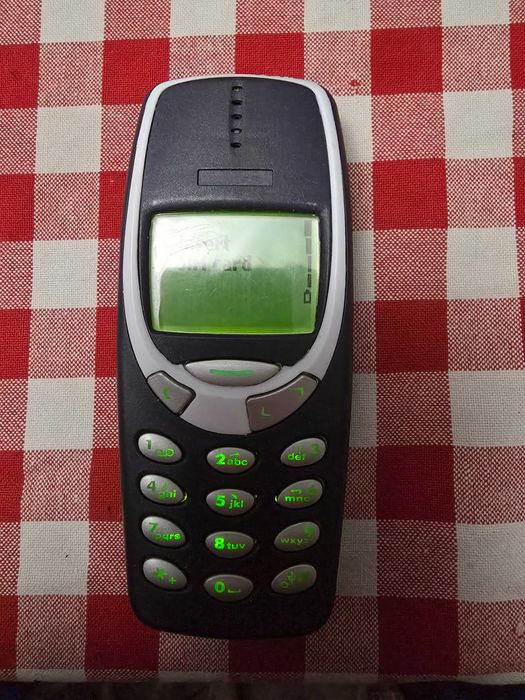 NOKIA  3310  Retro