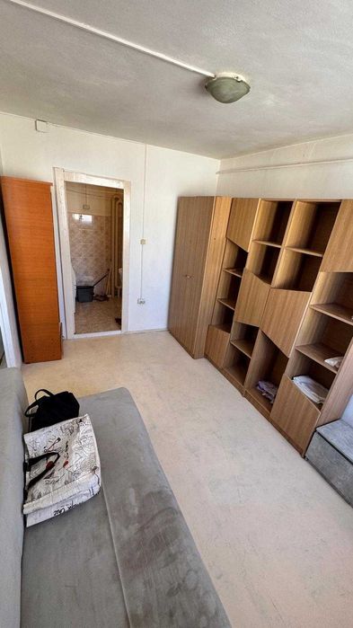 Apartament de vanzare 2 camere în Tractorul – persoană fizică