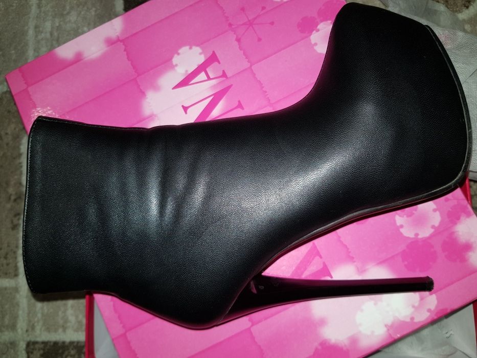 Продам обувь женскую