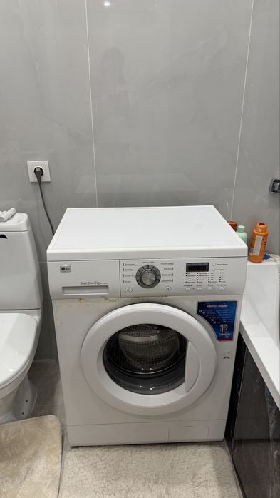 Стиральная машина LG техника