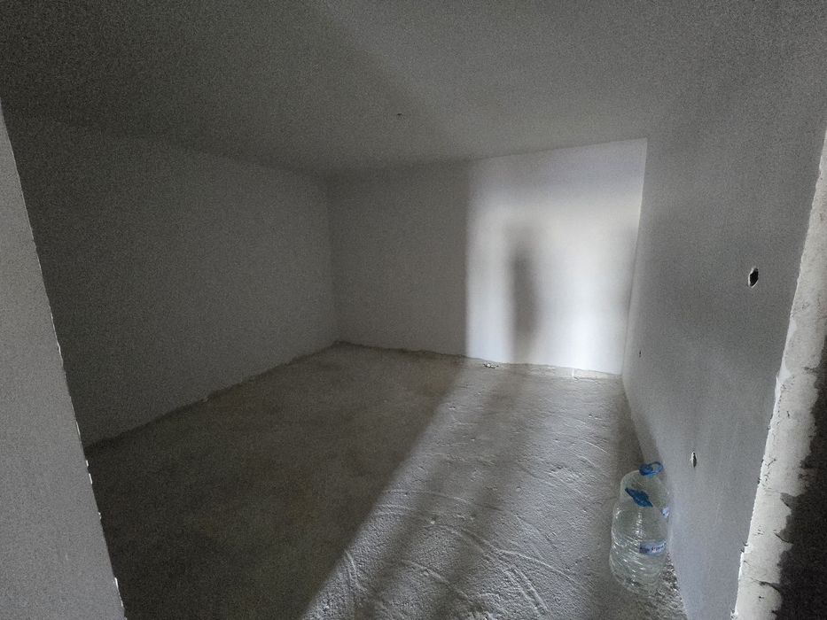 Продава се Четиристаен апартамент в Поморие - 130 кв.м за 538 €/кв.м - Снимка #5