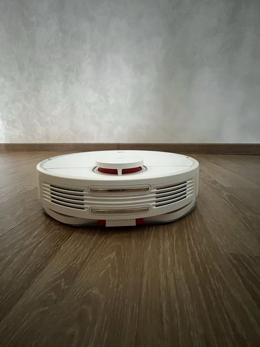 Роботпылесос huawei