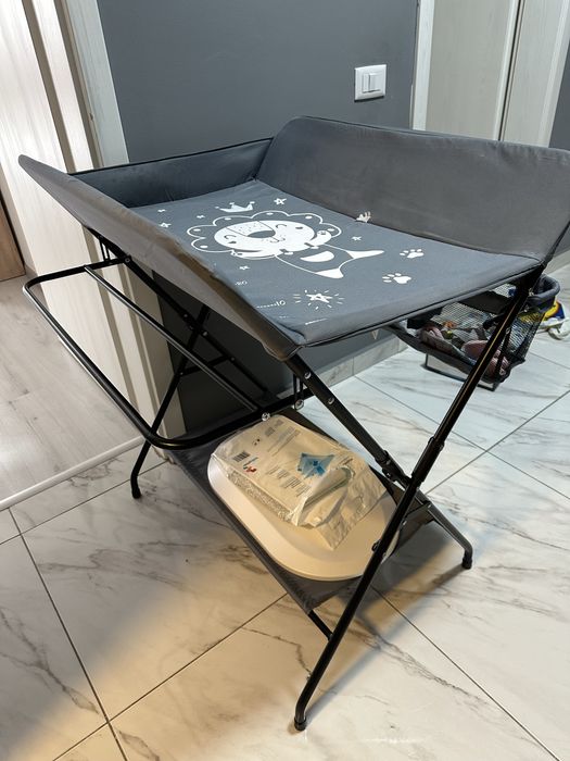 Masa de infasat pliabila